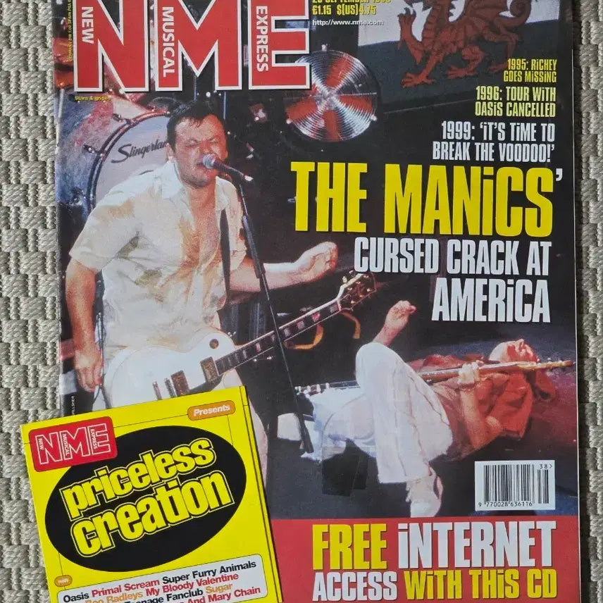 [BUNJANG] Manic Street Preachers NME Large Magazine (September 1999) / 매거진 Manic Street Preachers NME 라지 매거진