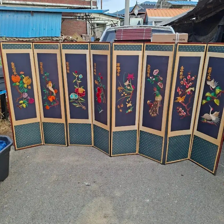 [BUNJANG] 8-Panel Handcrafted Folding Screen with Bird and Flower Painting and Four Gracious Plants / 화조도및사군자 수제병풍8폭