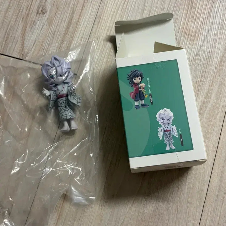 [BUNJANG] Demon Slayer Rui Figure (Unsealed) / 귀멸의칼날 루이 피규오 팔버스 미개봉 새상품
