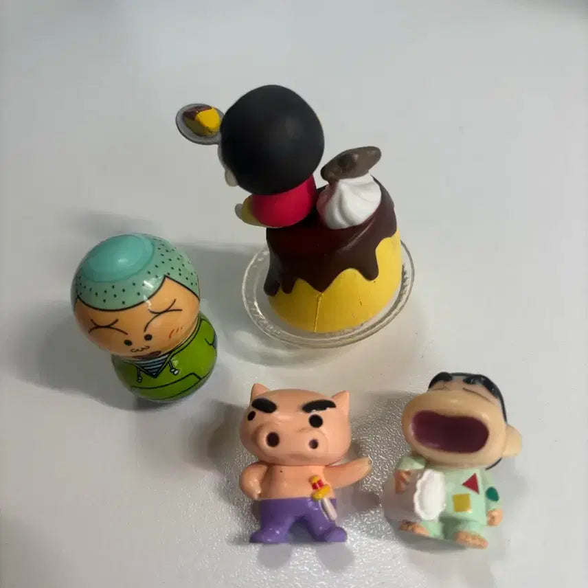 [SOLD OUT] 짱구 부리부리 푸딩 가챠 피규어 세트