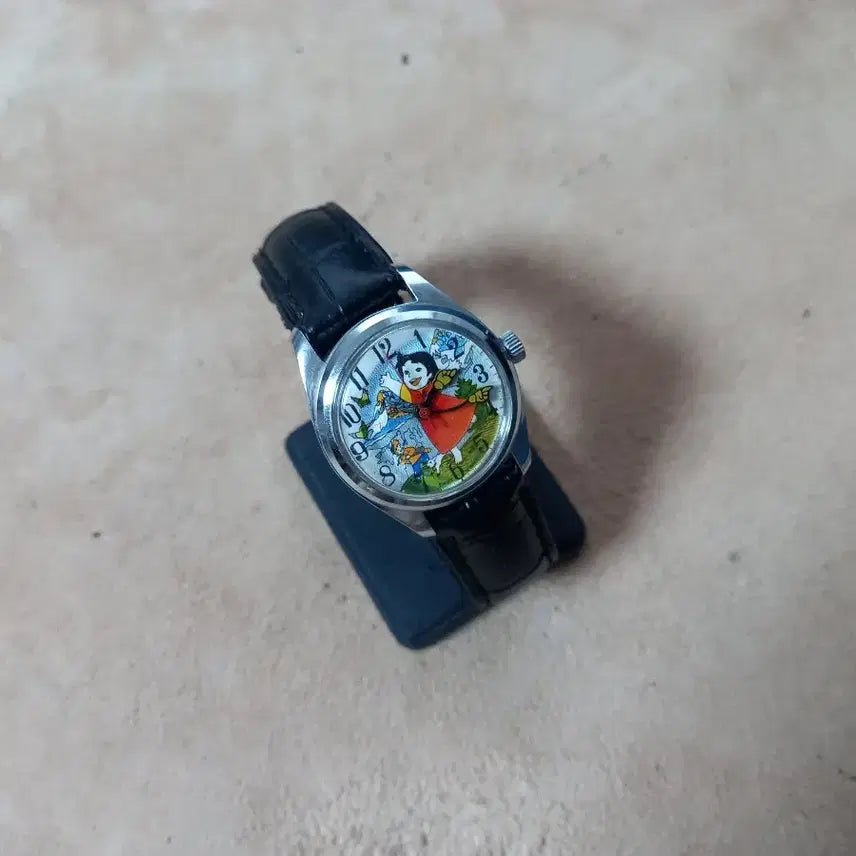 [BUNJANG] Heidi Vintage Mechanical Wrist Watch / 하이디 빈티지 만화 캐릭터 빈티지 손목 시계(기계식)