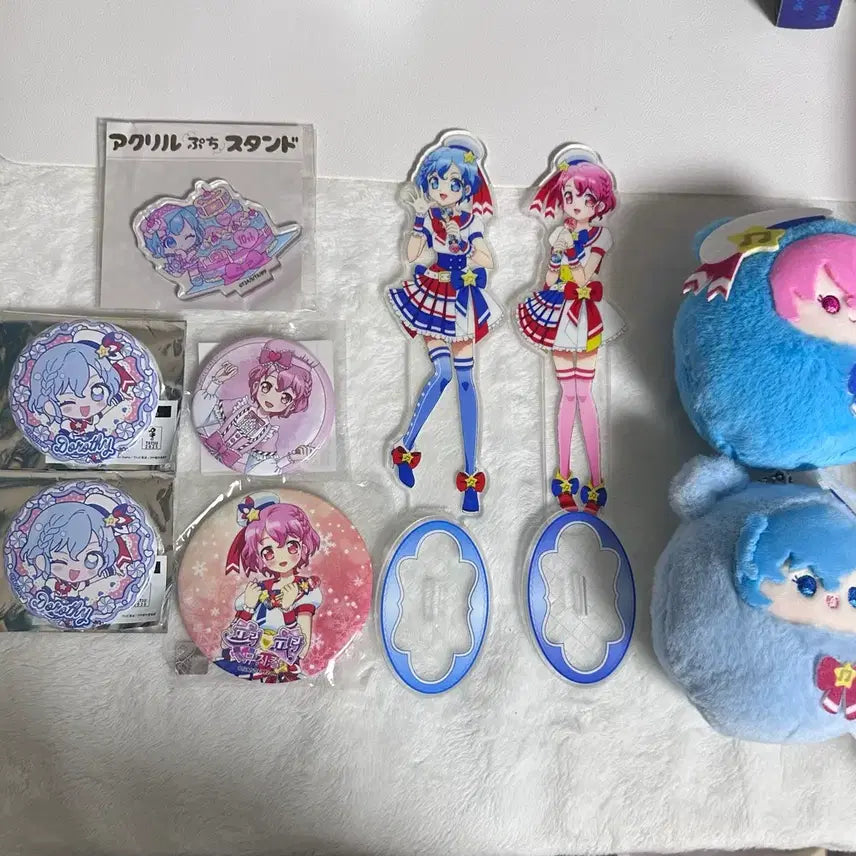 [BUNJANG] PriPara Dorothy &amp; Leona Acrylic Stand, Can Badge, and Plush Doll Set / 프리파라 굿즈 도로시 레오나 아크릴 스탠드 캔뱃지 누이 인형