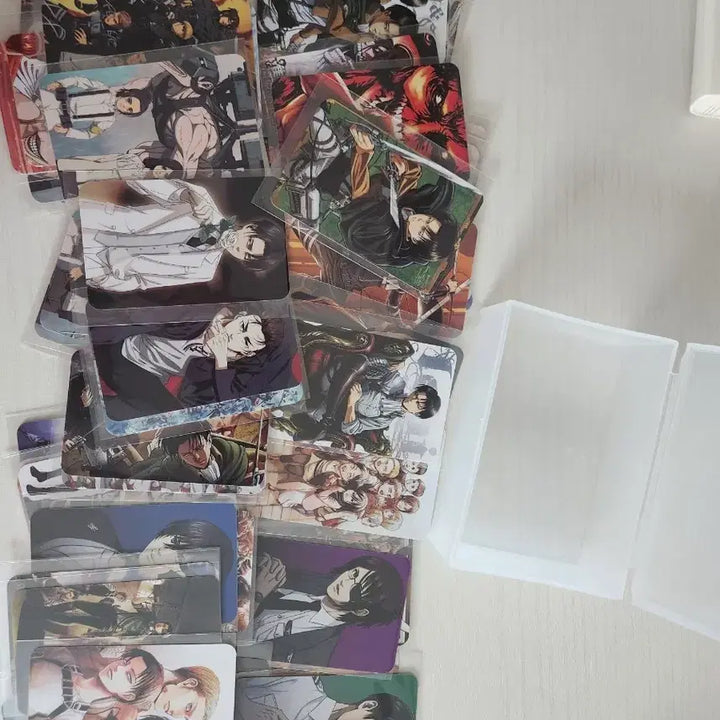 [BUNJANG] Attack on Titan Illustration Card Bundle Set (60 pcs) / 진격의 거인 일러스트 카드 포카 일괄 60장