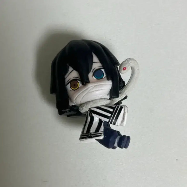 [BUNJANG] Kimetsu no Yaiba Iguro Obanai Hugcot Figure / 귀멸의 칼날 이구로 오바나이 허그코트 피규어 양도 판매