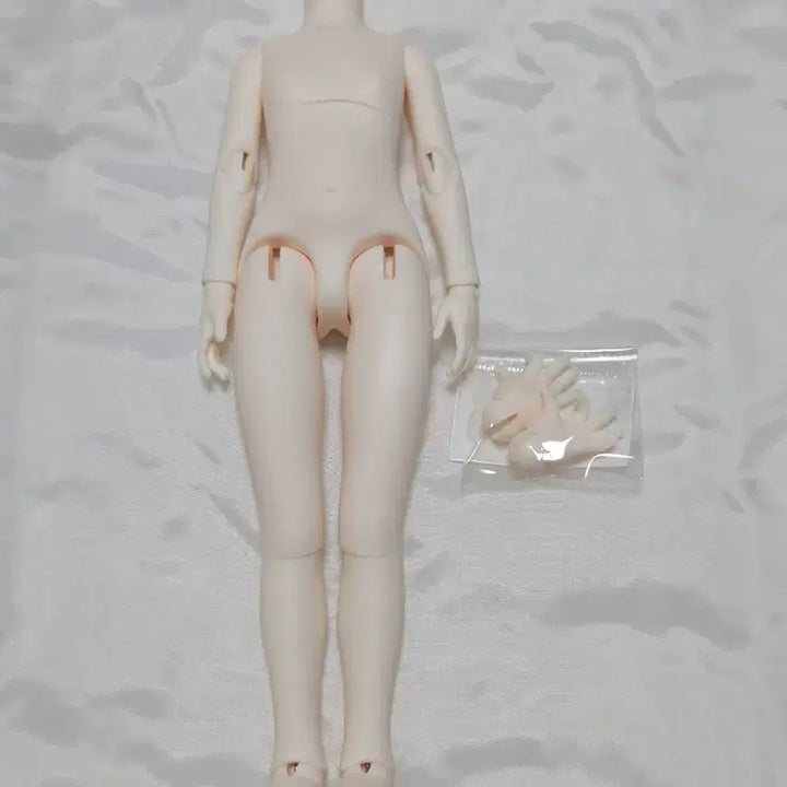 [BUNJANG] Chikabee Long Yuding Bebe 31 Body with Heart Hand Parts / 치카비 롱유딩 베베31 바디