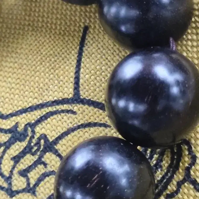 [BUNJANG] Blackwood Pixiu Engraved Prayer Bead Bracelet 20mm / 고품질 흑단 자광 노료 비휴 팔찌  20mm