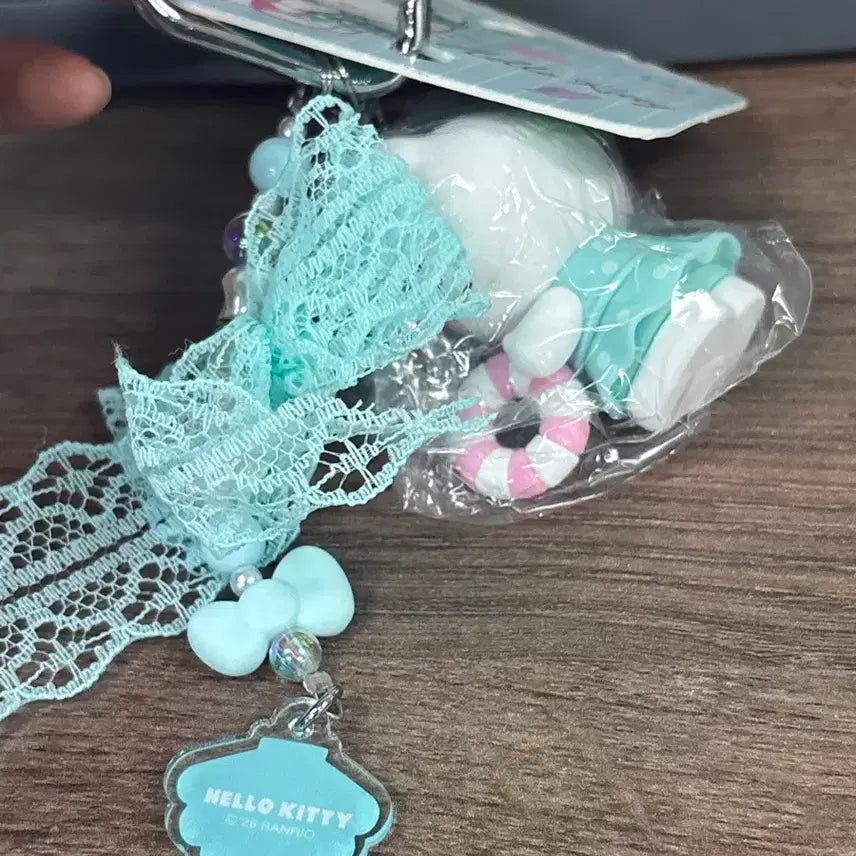 [BUNJANG] Hello Kitty Mint Keychain / 헬로키티 키링 민트