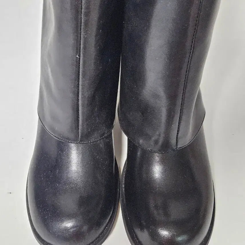 [BUNJANG] Gangjame Bianca Warmer Boots Mid / 강자매 비앙카 워머부츠 미들