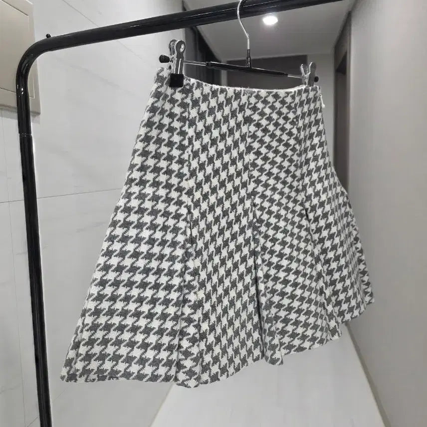 [BUNJANG] DUEL Houndcheck Pleated Short Skirt / 듀엘 하운드체크 맞주름 숏스커트