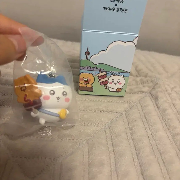[BUNJANG] Kakao Friends x Chiikawa Chu-si-ki Collaboration Figure Keychain / 먼작귀 카카오프렌즈 콜라보 피규어 하치와레 라이언