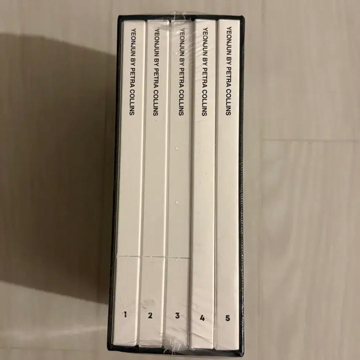 [BUNJANG] TXT Yeonjun Petra Collins Photo Exhibition Merch Set (Sealed) / (미개봉) 투바투 연준 페트라 콜린스 사진전 머치 세트