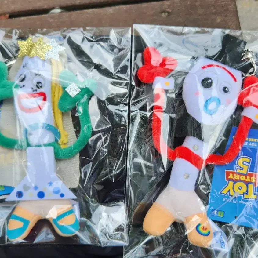 [BUNJANG] Toy Story 4 Forky &amp; Karen Wedding Keyring Set (Sealed) / (미개봉)토이스토리5  포키,캐런 웨딩키링