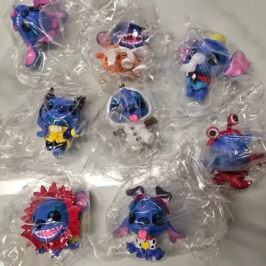 [BUNJANG] Stitch Figure Set (8 Types, Sealed) / 스티치 피규어 미개봉 8종 세트로 일괄 판매합니다.