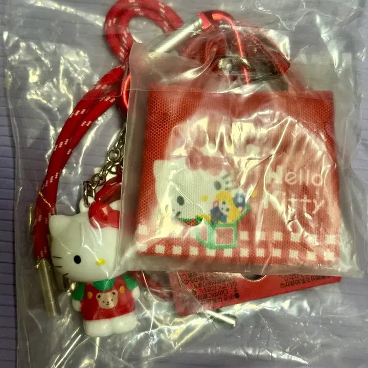 [SOLD OUT] (미개봉)산리오카라비너참키링/키티