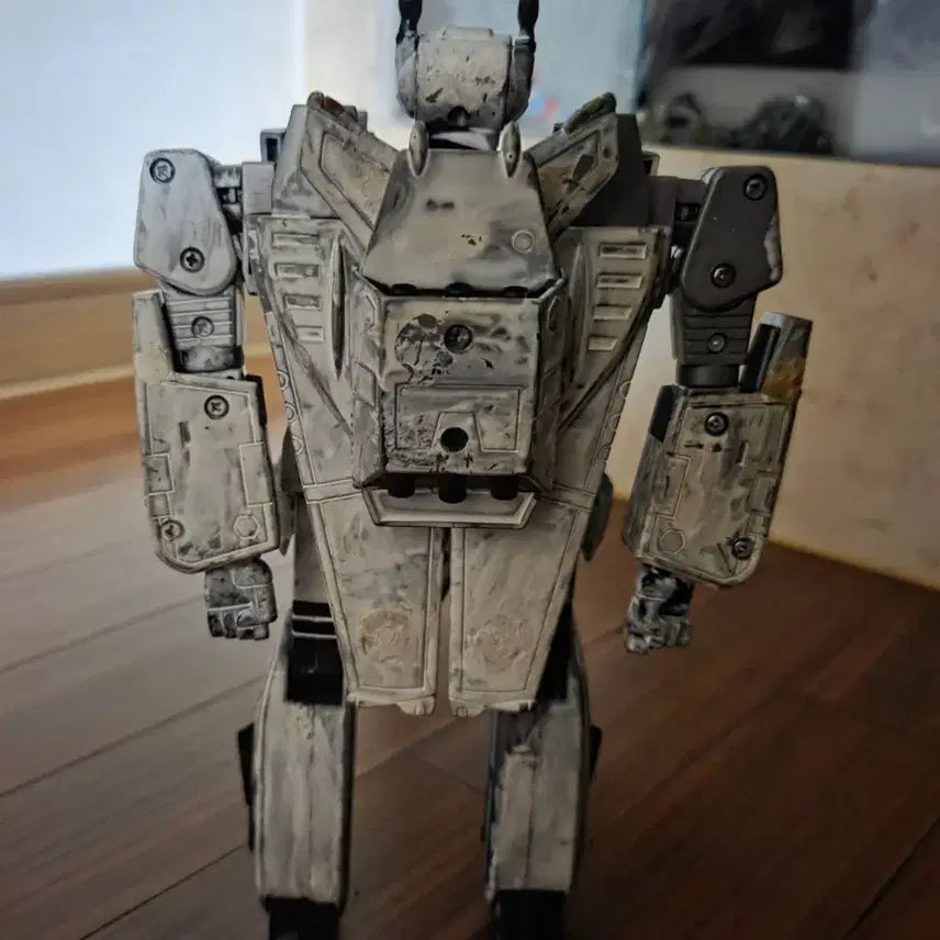 [BUNJANG] 1980s Takatoku Macross 3-Transformation Robot (Weathering Paint) / 80년대 타카토쿠 마크로스  초합금? 3단변신 웨더링 도색