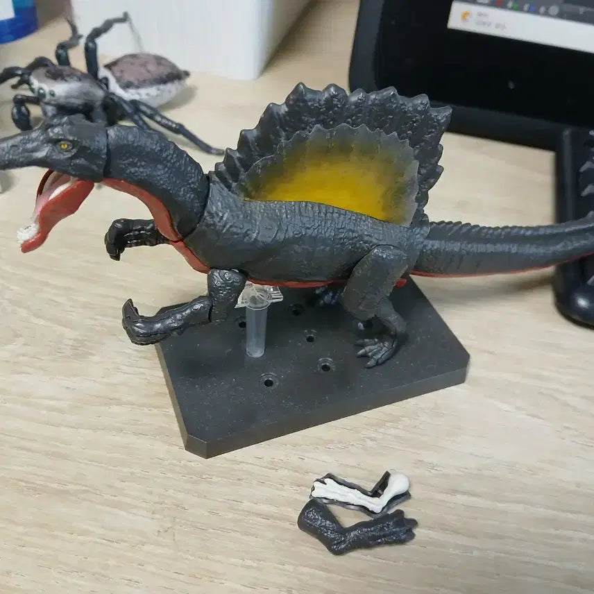 [BUNJANG] Pranosaurus Spinosaurus Assembly Model / 프라노사우루스 스피노사우루스 조립품
