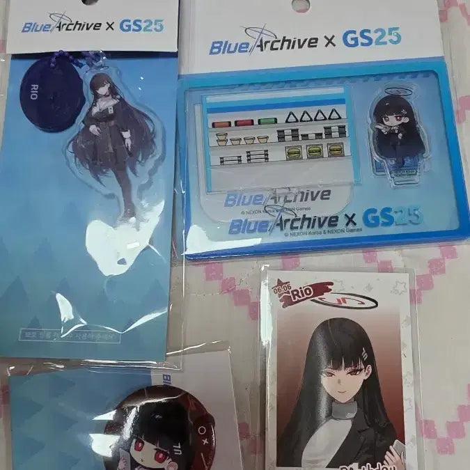 [BUNJANG] Blue Archive Rio Photocard, Can Badge, Acrylic Diorama, Keyring / 블루아카이브 GS25 리오 포토카드 캔뱃지 아크릴 디오라마 키링