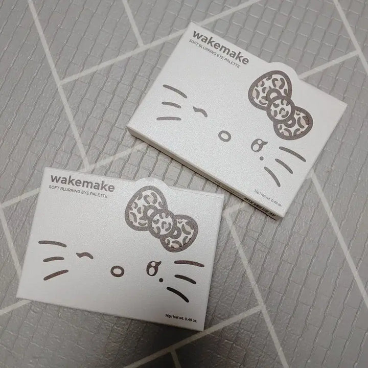 [SOLD OUT] 미개봉새제품) 웨이크메이크 소프트블러링 갸루키티 헬로키티 에디션30호