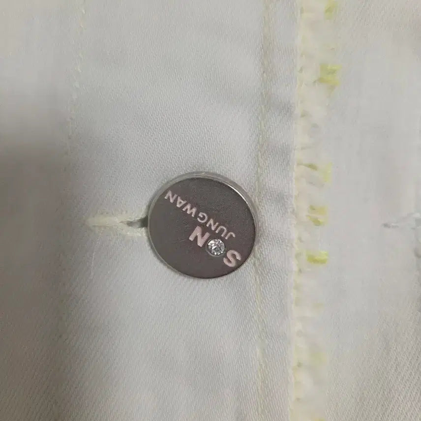 [BUNJANG] Son Jung Wan 2021 Edition Embroidered Jacket / 21년식 손정완