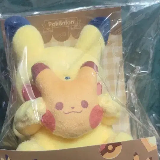 [BUNJANG] Ediya Pokemon Pikachu Doll Keychain (Sealed) / 이디야 포켓몬스터 피카츄 인형 키링 미개봉 판매합니다