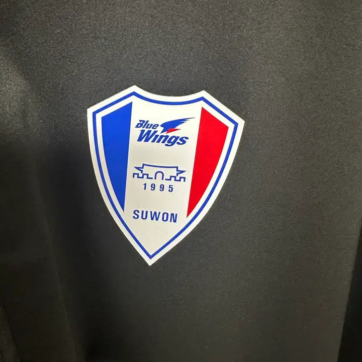 [BUNJANG] Puma Suwon Samsung Windbreaker / 푸마 수원삼성 원드브레이커