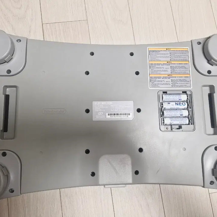 [BUNJANG] Nintendo Wii Balance Board + 3 Games Bundle / 닌텐도 Wii 밸런스보드 + 게임CD 3종 일괄 판매