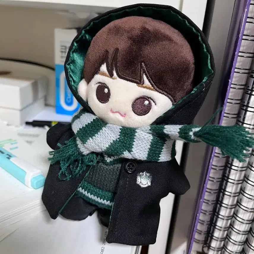 [BUNJANG] Taeyeon 15cm Plush Doll with Slytherin Uniform Outfit / 태연 인형 15cm 솜인형 (슬리데린 옷포함)