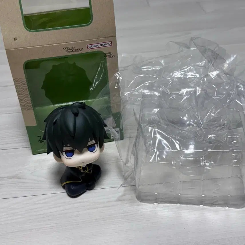 [BUNJANG] Gintama Hijikata Lookup Figure with Bonus / [급처]은혼 히지카타 룩업 (+특전o)판매합니다