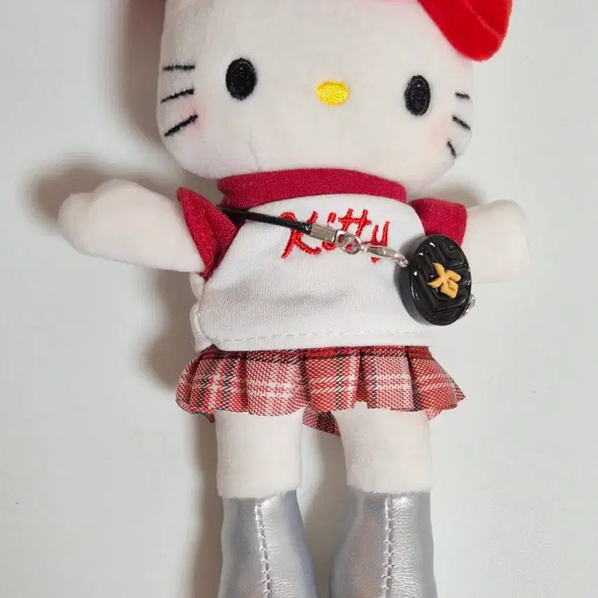 [BUNJANG] Hello Kitty Long Leg Plush Keychain / (새상품) 헬로키티 롱다리 인형 키링