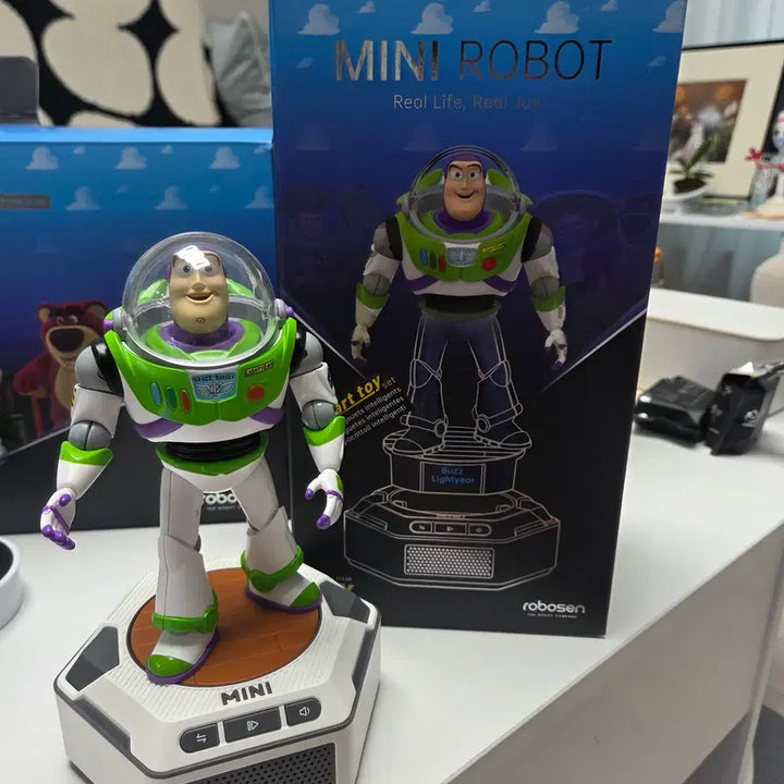 [BUNJANG] Robosen Wall-E &amp; EVE Figure Set (Figure Only) / 로보센 버즈 / 월E / 이브 단품 판매합니다 (베이스 제외 피규어단품)