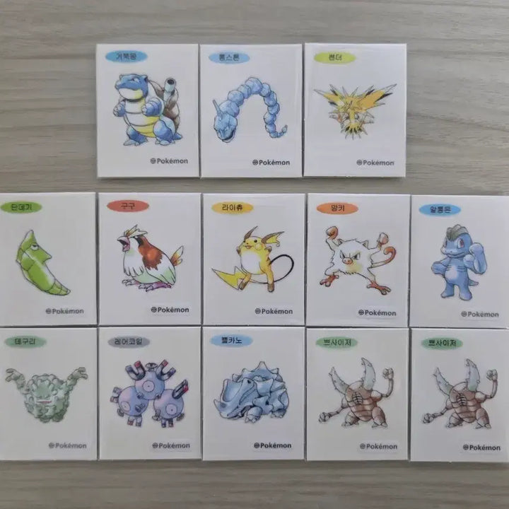 [BUNJANG] Pokemon 30th Anniversary Original Artwork Ttibbuseal Set / 포켓몬 30주년 오리지널 아트워크 띠부씰(띠부실) 판매