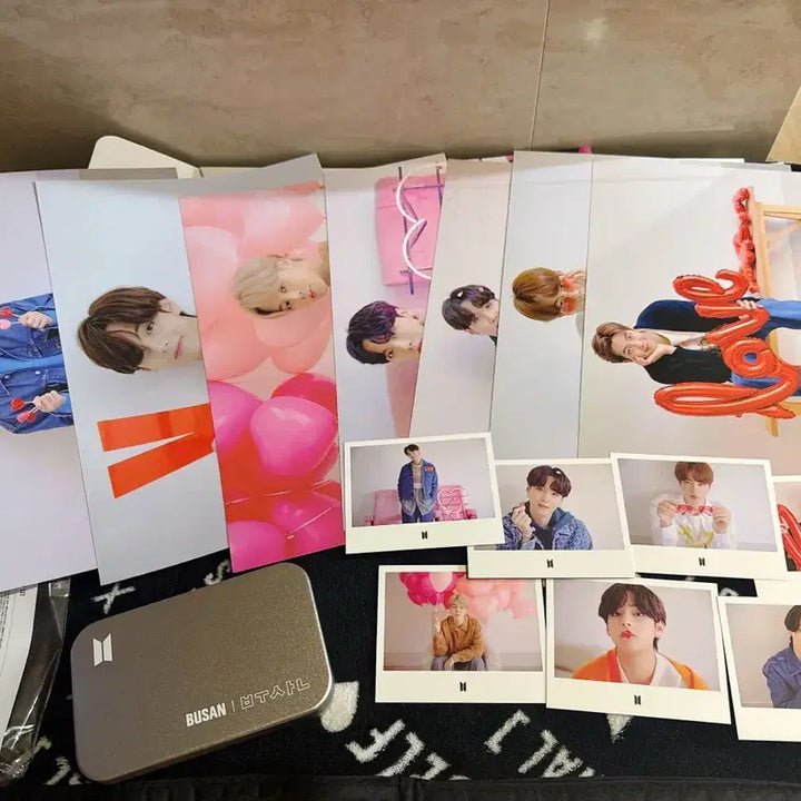 [BUNJANG] BTS Yet to Come in Busan Polaroid &amp; Mini Poster Bundle Set / 방탄소년단 부산콘 옛투컴 폴라로이드, 미니포스터 일괄