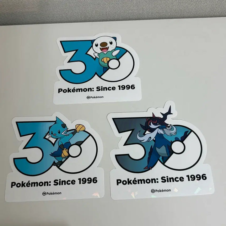 [BUNJANG] Pokemon 30th Anniversary Logo Stickers Oshawott, Samurott, Decidueye (Hisui) / 포켓몬 30주년 로고스티커 수댕이 쌍검자비 대검귀 대검귀(히스이)