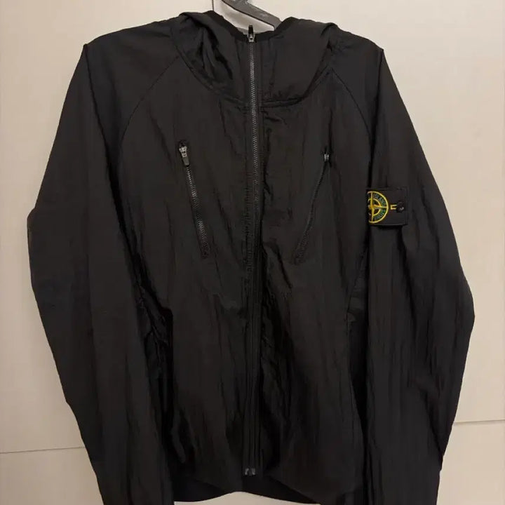 [BUNJANG] Stone Island Black Windbreaker Cargo Pants Set with Hat / 스톤아일랜드 블랙 바람막이 카고팬츠 세트 급처
