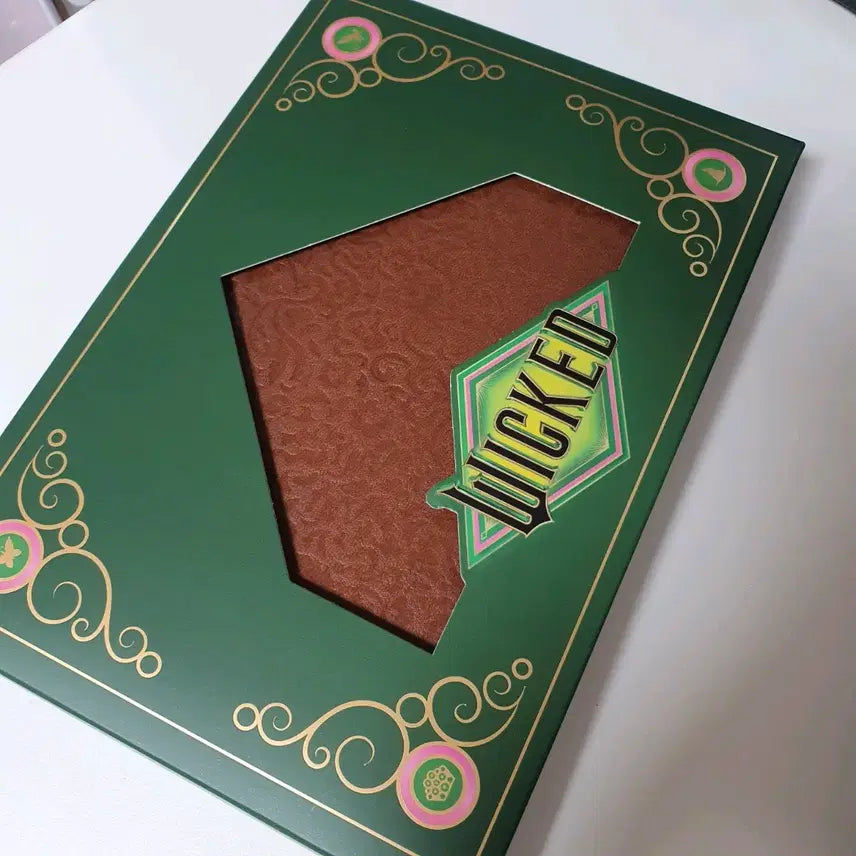 [BUNJANG] Wicked x Blooming Tale Grimorie Hardcover Diary / 위키드 x 블루밍테일 그리머리 양장 다이어리