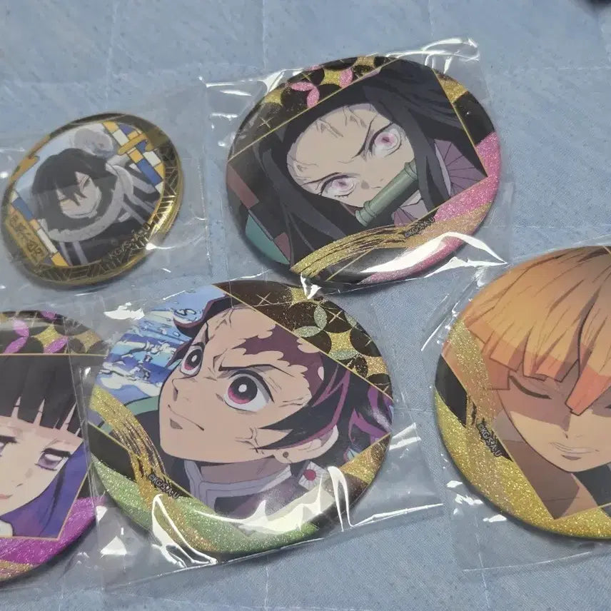 [BUNJANG] Demon Slayer: Kimetsu no Yaiba Can Badge Bundle Set / 귀멸의 칼날 카나오 젠이츠 탄지로 네즈코 캔뱃지 일괄