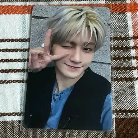 [BUNJANG] TWS Jihoon IsWith Overdrive Play Hard Photocard / 투어스 지훈 이즈위 오버드라이브 play hard 포토카드
