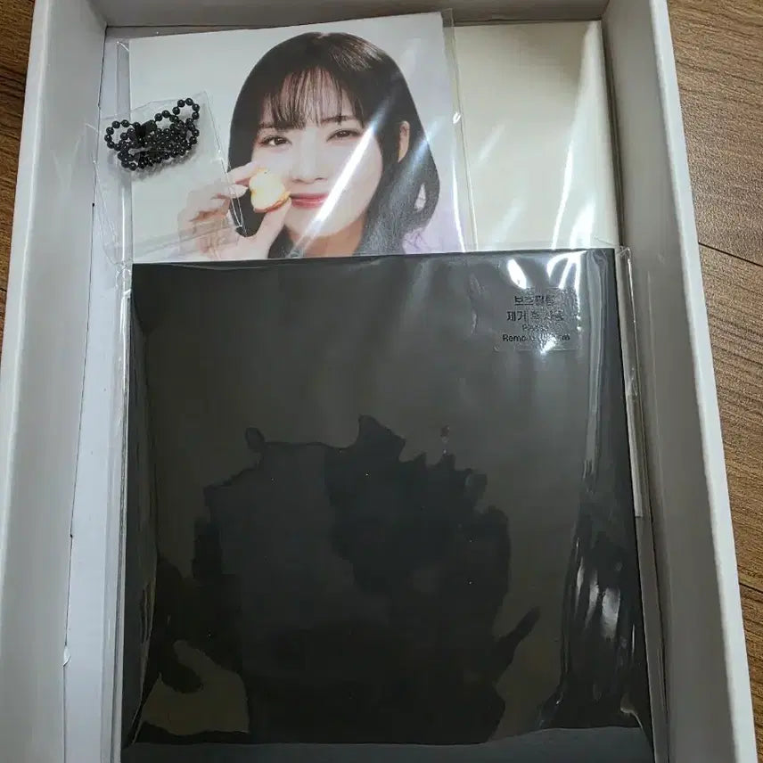 [BUNJANG] fromis_9 Park Ji-won Birthday Box (Sealed Components) / 프로미스나인 박지원 생일박스