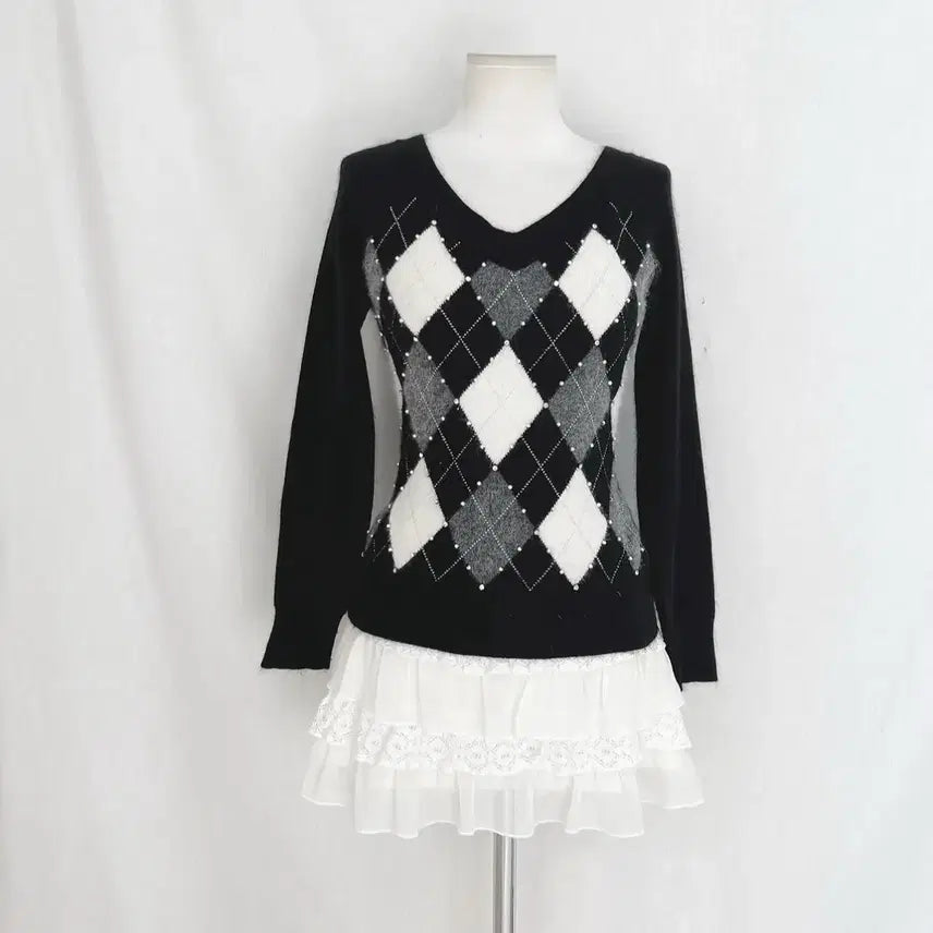 [BUNJANG] Mood Bridge Vintage Argyle Angora V-Neck Sweater / 무드브릿지 빈티지 아가일 앙고라 브이넥 로걀탑 니트 엑시즈팜 세실맥비