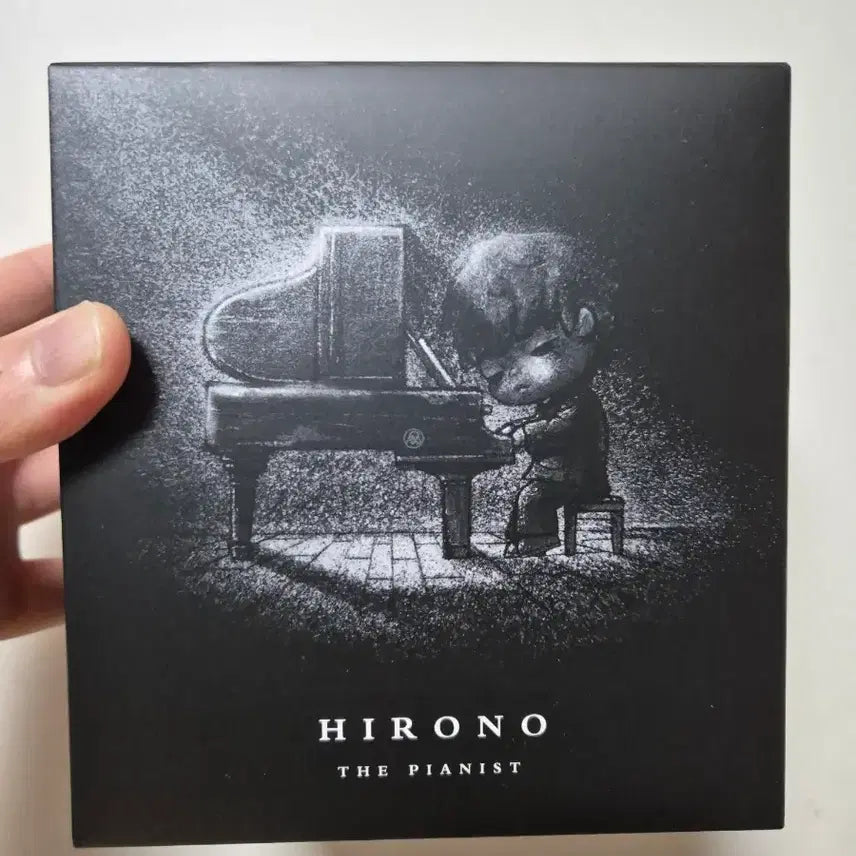 [BUNJANG] Pop Mart Hirono Pianist Figure / 팝마트 히로노 피아니스트 피규어 팝니다