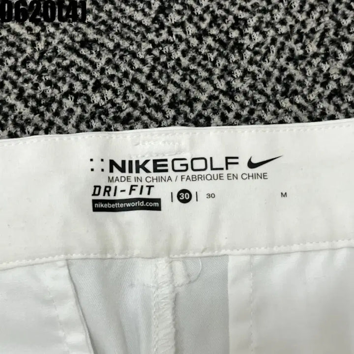 [BUNJANG] Nike Golf White Functional Training Pants Vintage / [30] 나이키 골프 | 화이트 기능성 트레이닝 팬츠 (빈티지 0620)