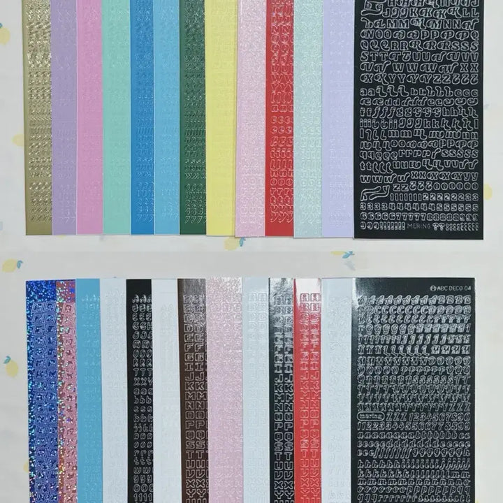 [SOLD OUT] 알파벳 스티커 60장 이상 일괄 처분 씰스티커 다꾸 빈티지 다꾸 워너디스