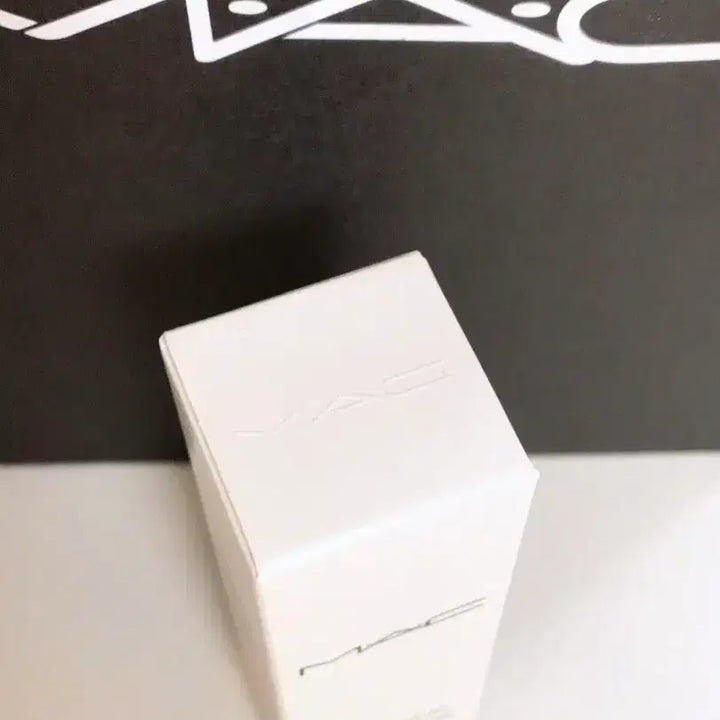 [BUNJANG] MAC Hyper Real Fresh Canvas Cleansing Oil (60ml) / 맥 하이퍼 리얼 프레쉬 캔버스 클렌징 오일 60ml