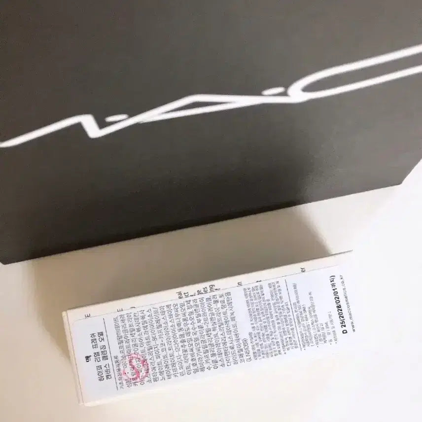 [BUNJANG] MAC Hyper Real Fresh Canvas Cleansing Oil (60ml) / 맥 하이퍼 리얼 프레쉬 캔버스 클렌징 오일 60ml