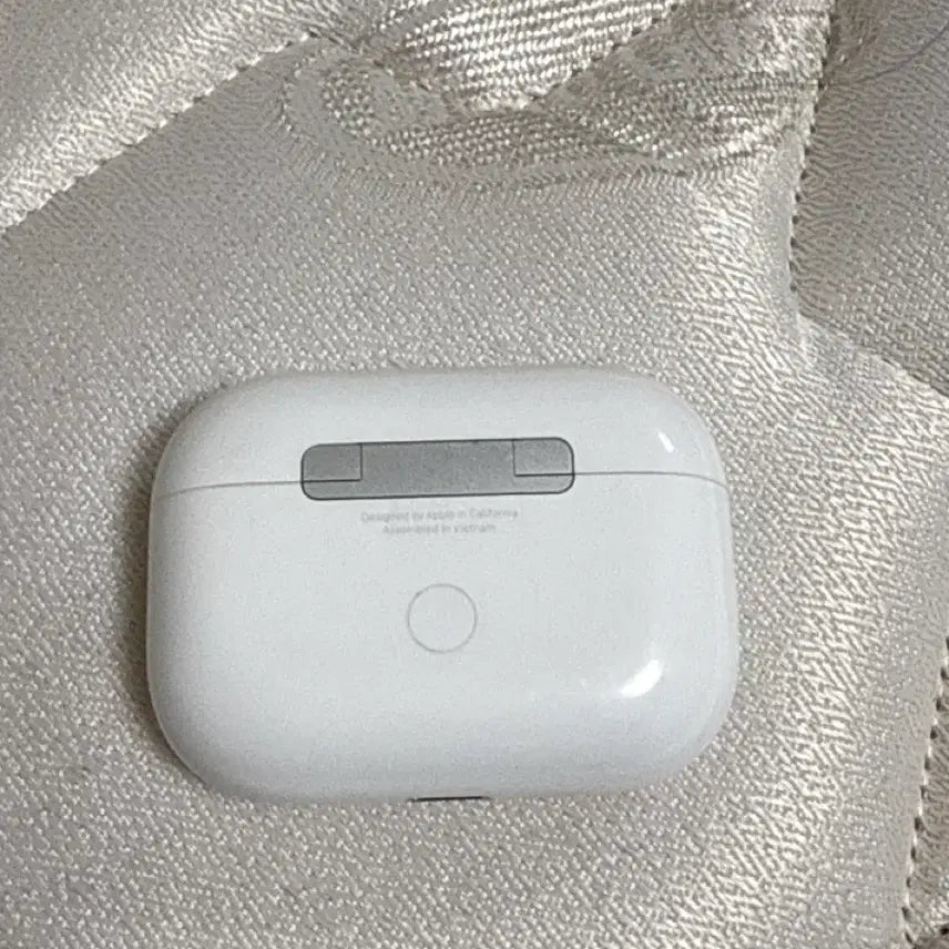 [BUNJANG] AirPods Pro 2nd Gen Type-C / 에어팟 프로 2 C타입