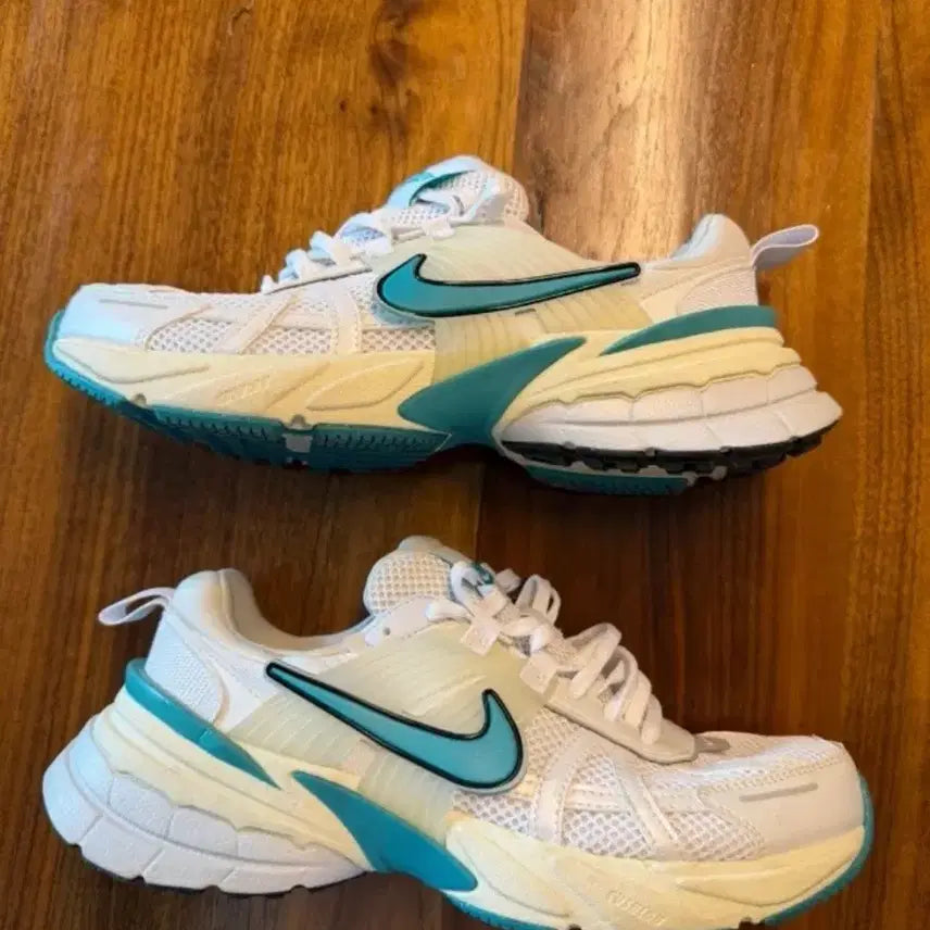[BUNJANG] Nike V2K Run Sneakers Blue / 나이키 v2k런 블루 나이키 정품 상태좋음