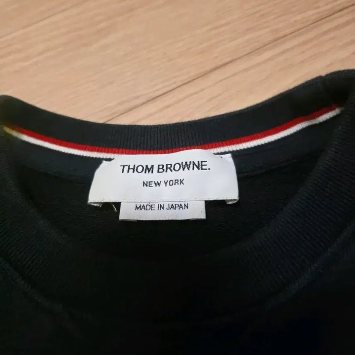 [BUNJANG] Thom Browne Diagonal Sweatshirt Navy / 톰브라운 사선 맨투맨 네이비 2
