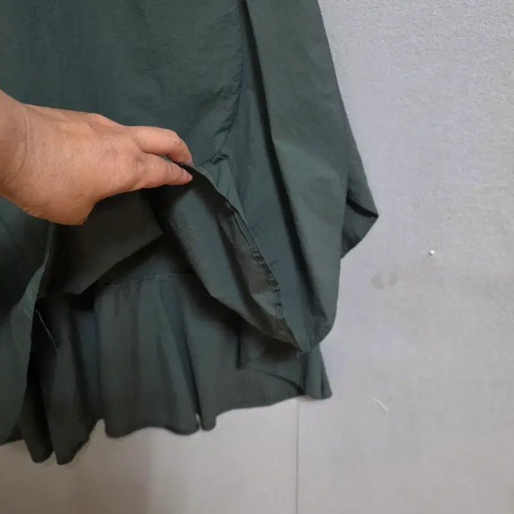 [BUNJANG] Mine Windbreaker Style Material Dress / 마인 바람막이스타일소재 원피스 55  n6257