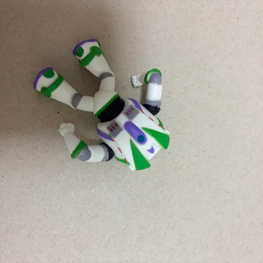 [BUNJANG] Toy Story Buzz Lightyear Figure / 토이 스토리 버즈 라이트이어 피규어