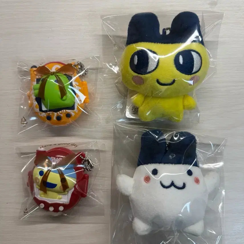 [BUNJANG] Tamagotchi Mamechi Mimitchi Plush Set / 다마고치 마메치 미미치
